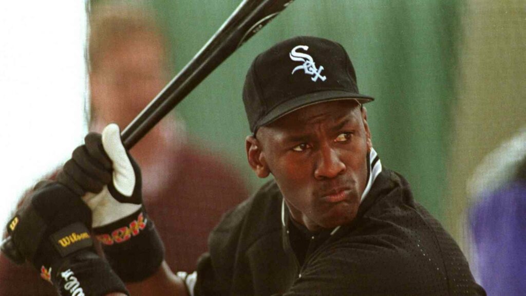 Michael Jordan playing baseball