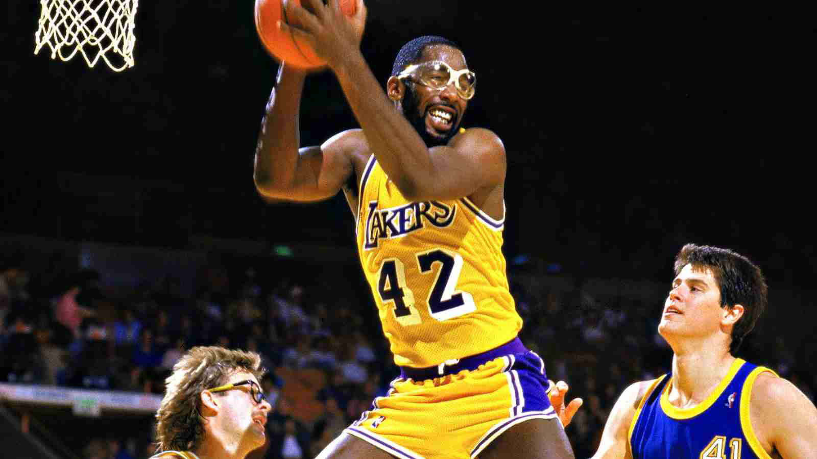 “Paid a price for greatness” James Worthy had to pay $5000 to the police before he was allowed to play an NBA game