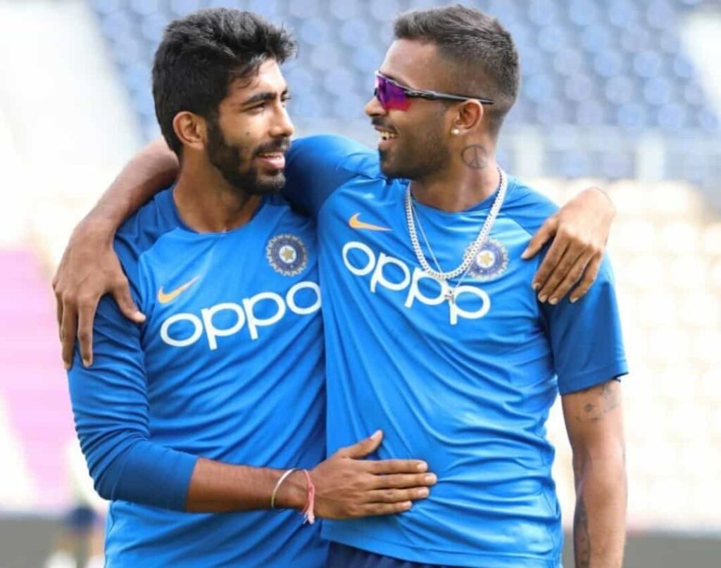 "Nice to feel like a youngster"- Ravi Shastri expresses delight in the company of Morgan, Buttler & others in The Hundred commentary box 1 Ravi Shastri