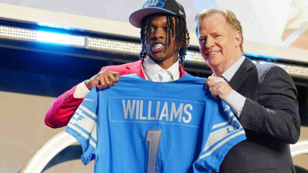 Williams getting drafted by the Detroit Lions
