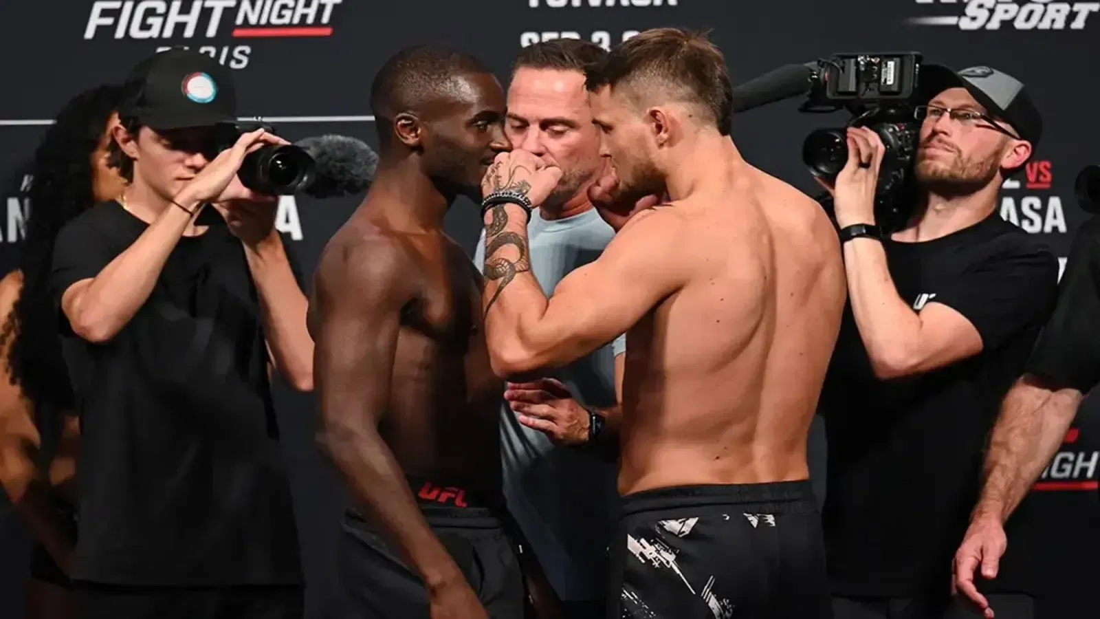 “Welcome to the UFC”- William Gomis gets an AMAZING victory against Jarno Errens at UFC Paris