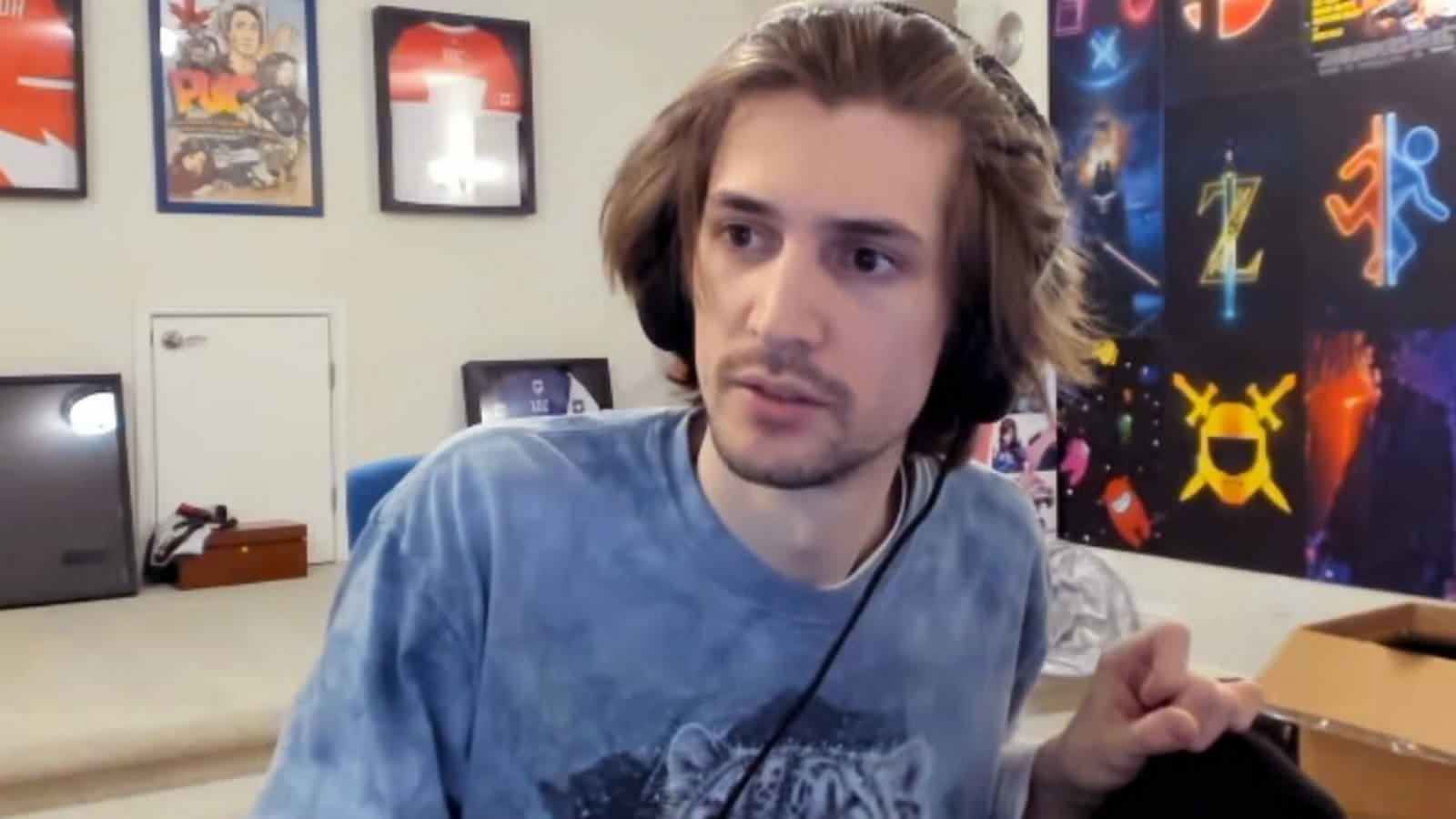 “Chill the f*ck out man!”: xQc responds to fan outcry after exit from Sh*tCamp 2022