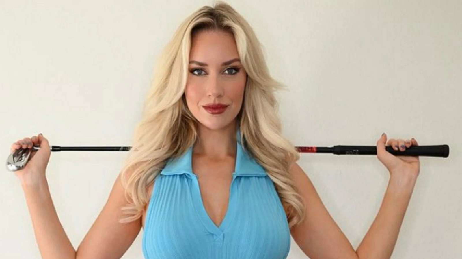 Paige Spiranac ranks hockey players above golf for their partying habits 1 Paige Spiranac