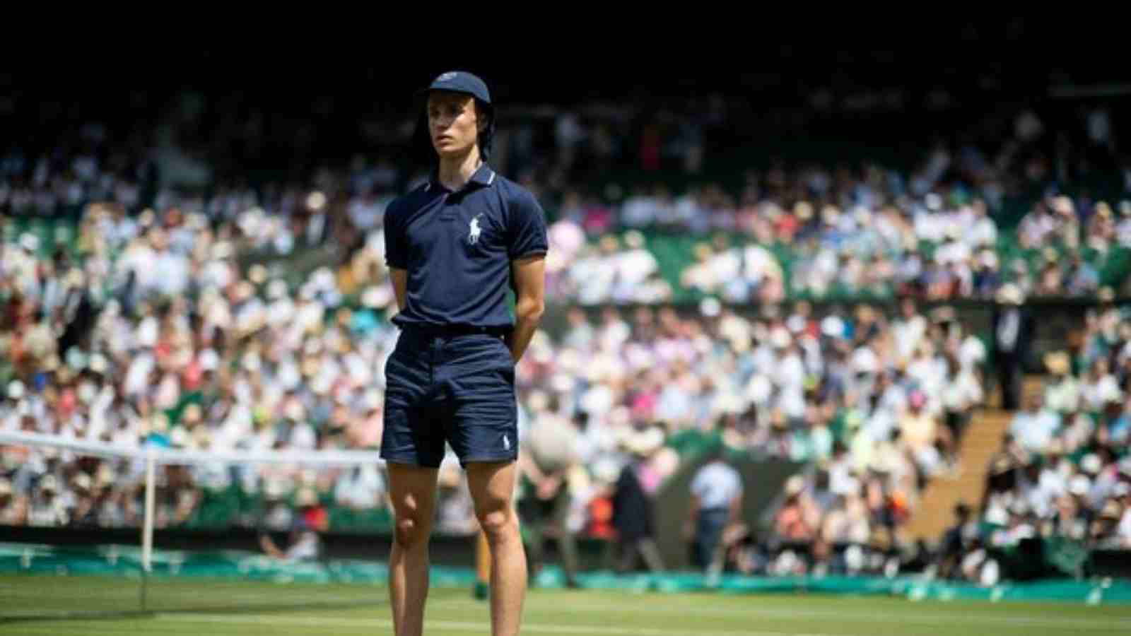 How much does a ball boy get paid in tennis?