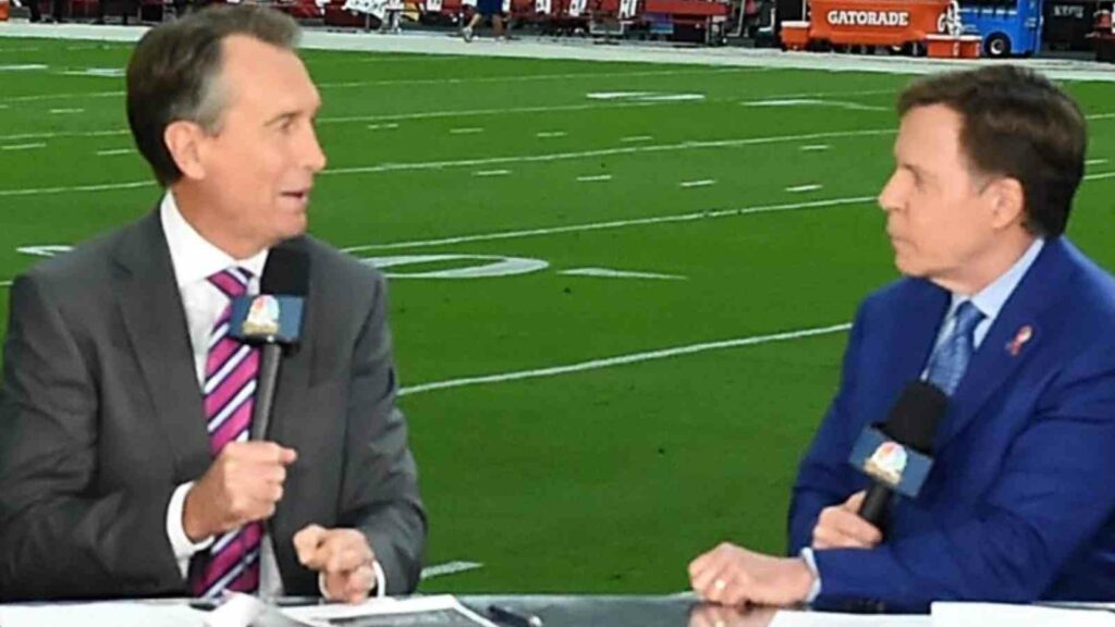 "That was my doppelganger" NBC analyst Chris Collinsworth blames his doppelganger for roasting host Melissa Stark on Sunday Night Football 1 Chris Collinsworth