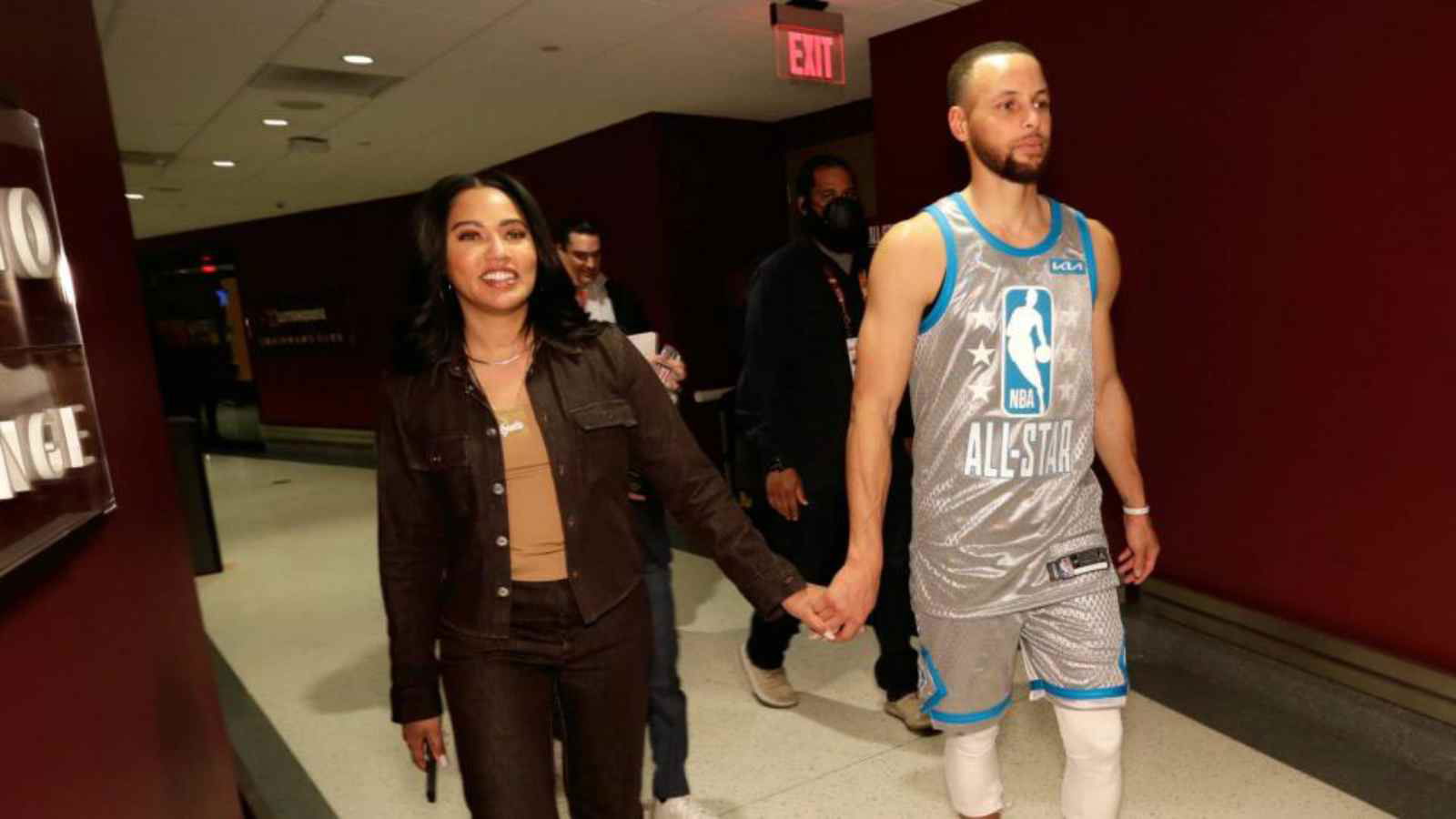 “You become invisible” Ayesha Curry stressed about her insecurities being alongside husband Steph