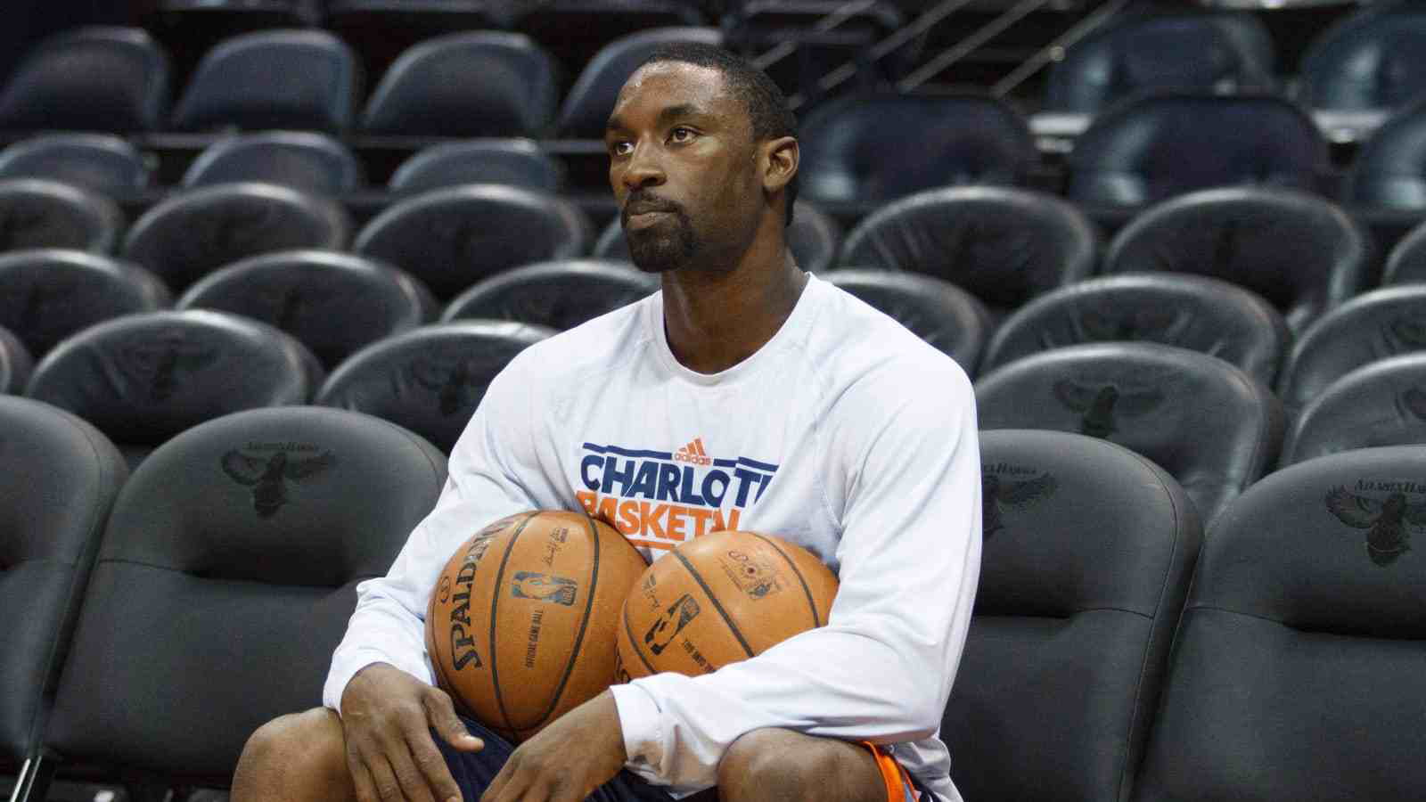 “Who can possibly hit his own 10-year old?” Former Sixth man of the Year Ben Gordon gets arrested after punching his own minor son