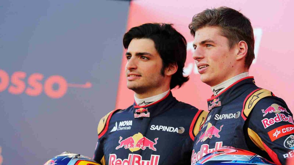 Carlos Sainz and Max Verstappen at the launch of the Toro Rosso STR10 in 2015 (IMAGO / Crash Media Group)