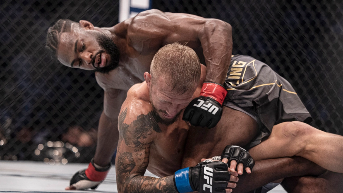 “Dealing with shoulder issues since 2017” – TJ Dillashaw reveals how messed up his shoulder was before Aljamain Sterling fight at UFC 280