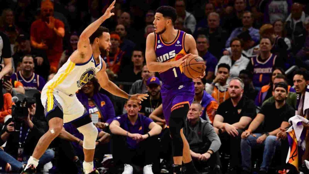 "More like CP0 Championships" Fans troll Chris Paul despite achieving 21,000 career points milestone in win against T-Wolves 1 Stephen Curry guarding Devin Booker