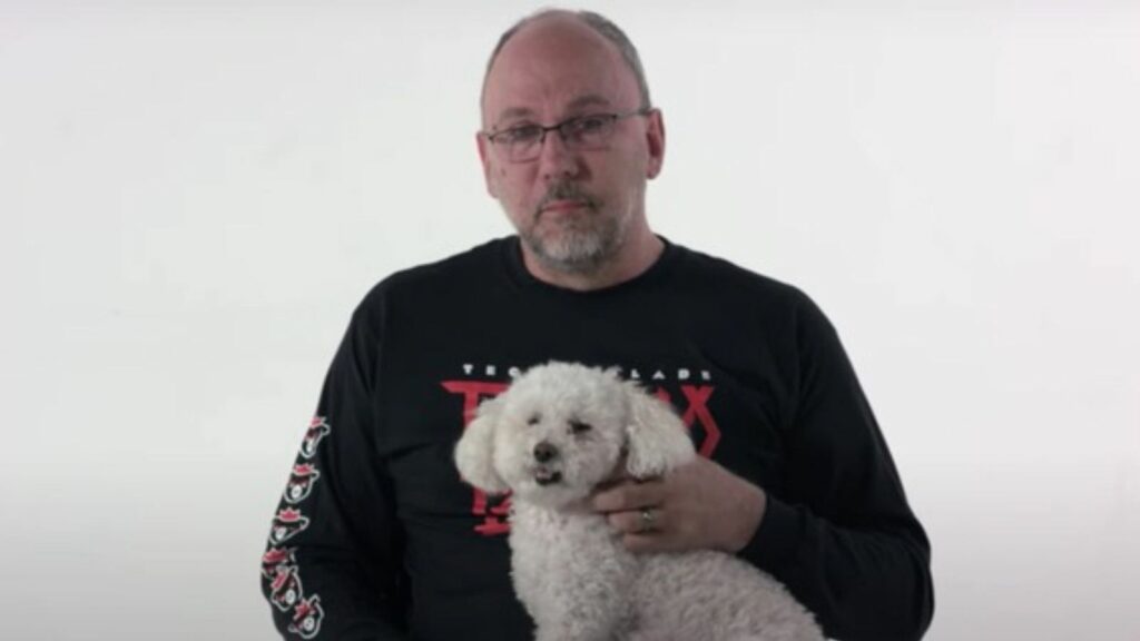 "Always glad to hear from the #1 dad": Fans get emotional as Technoblade's father tweets from the Minecraft star's account