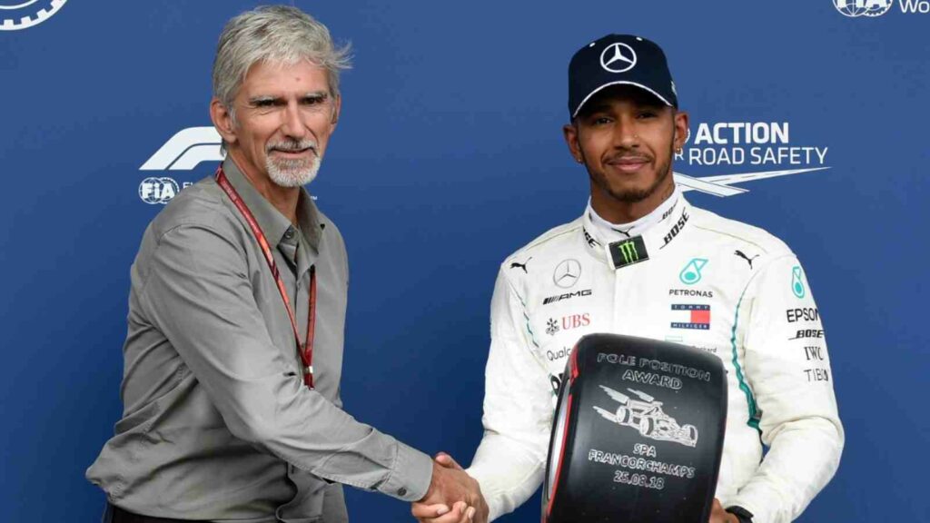 "Always trying to explain physics to the uneducatable"- Damon Hill calls out Karun Chandhok over biased commentary against Lewis Hamilton 1 Adobe Express 20221113 1858150 1