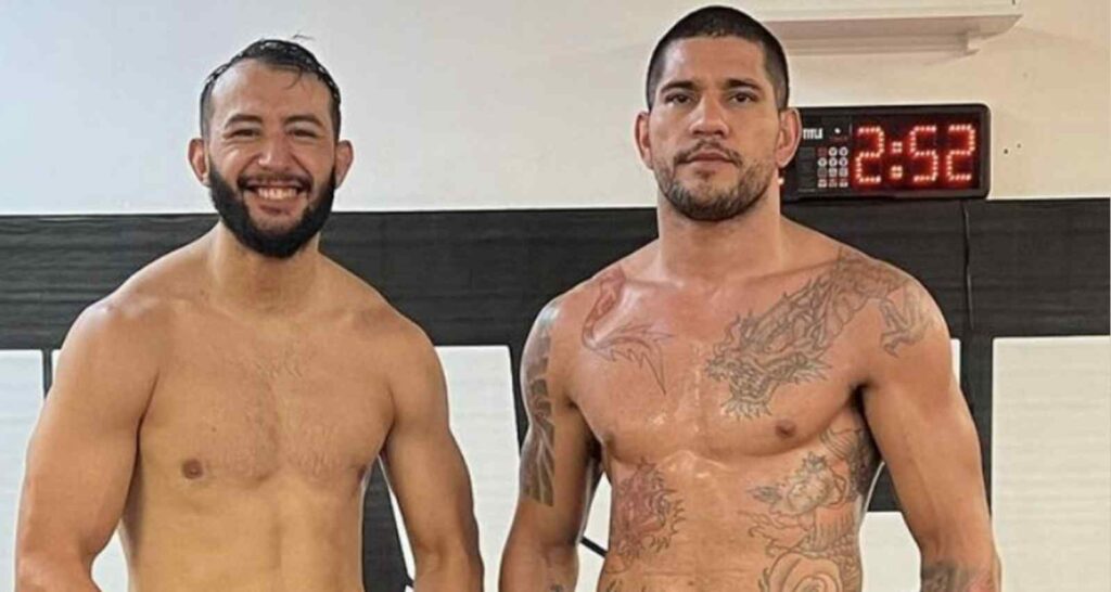Light heavyweight Dominick Reyes (L) with middleweight Alex Pereira (R)