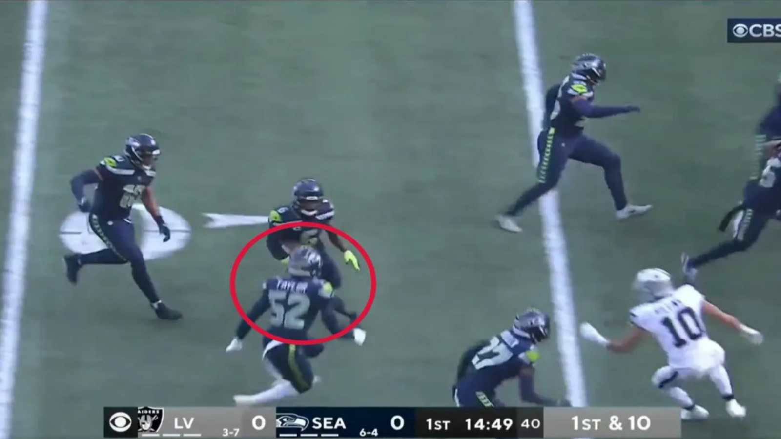 “Creative cheating”- NFL Twitter furiously calls out for a suspension on Darrell Taylor for showing incivility and blocking players despite being the 12th man