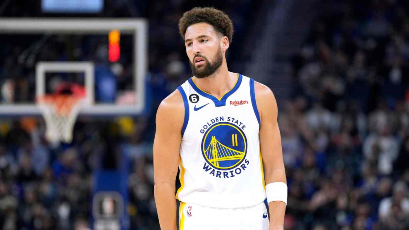 “Most OVERRATED player in the league” NBA Twitter slams Klay Thompson for yet another abysmal performance which caused them a game