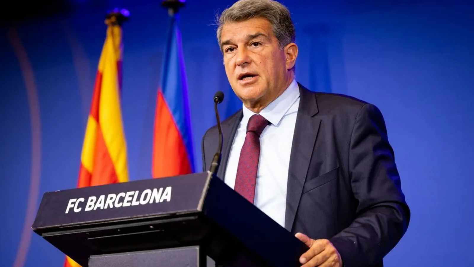 Will Barcelona be able to sign new players after reducing their salary cap to €400 million next year?
