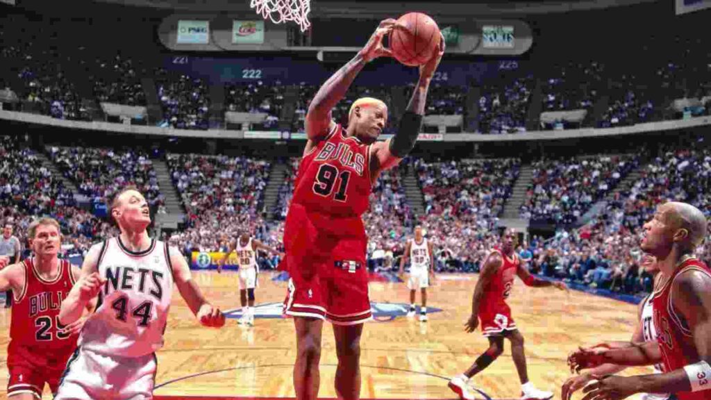 “How dare people talk about his ‘surrogate’ WHITE family,” Dennis Rodman’s mother was offended by the media inquiring about ‘Homeless Son’s’ REAL parents 1 Dennis Rodman grabbing a rebound