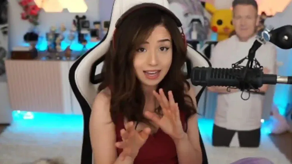 "Why is it wholesome", Pokimane is baffled to see Redditors 'celebrating' her COVID infection