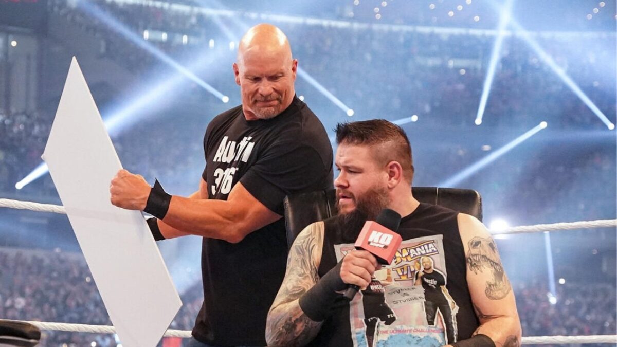 Former Universal Champion advises "rotten" fans after exposing them for harassing wrestlers at airports for autographs 4 Stone Cold Steve Austin and Kevin Owen