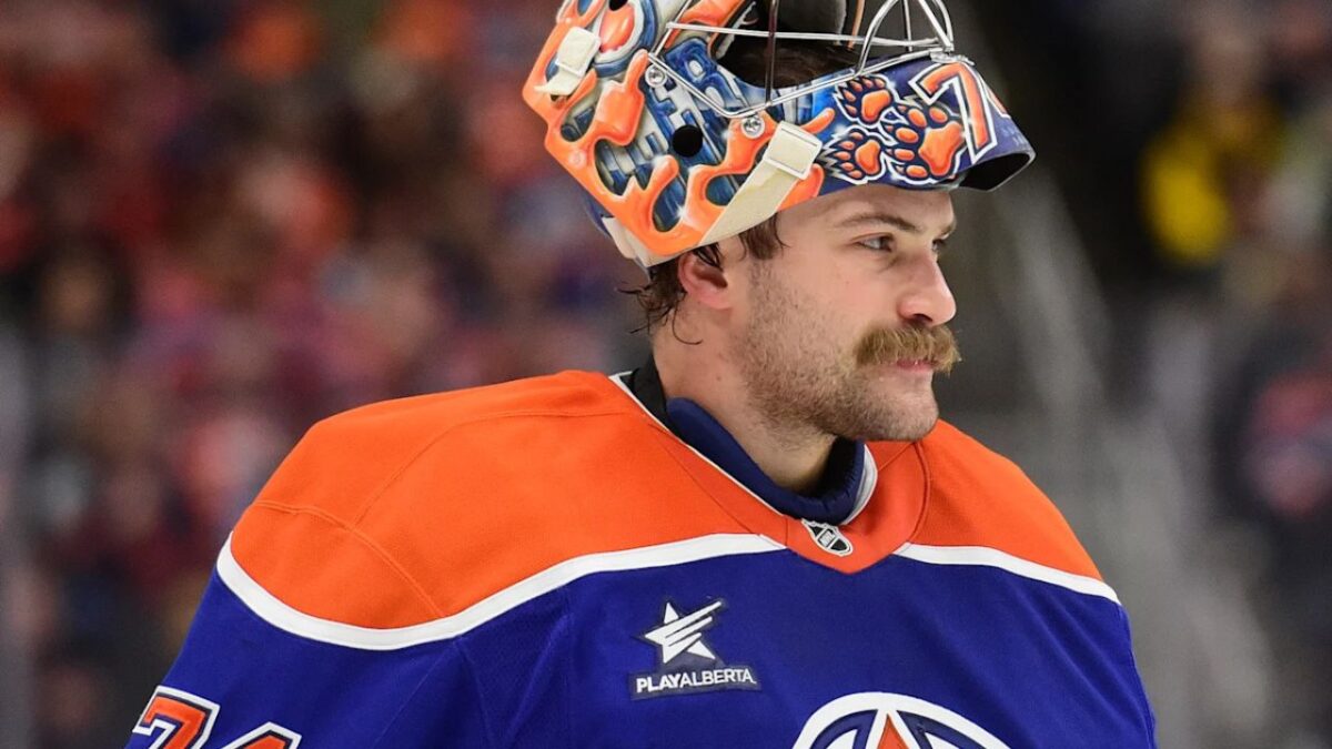 Oilers' goaltender Stuart Skinner