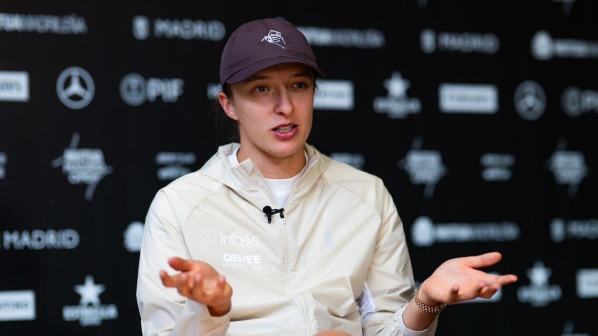Iga Swiatek gives uneasy response to a 'stupid' question on ATP tour potentially becoming more open now like the WTA 3 Iga Swiatek