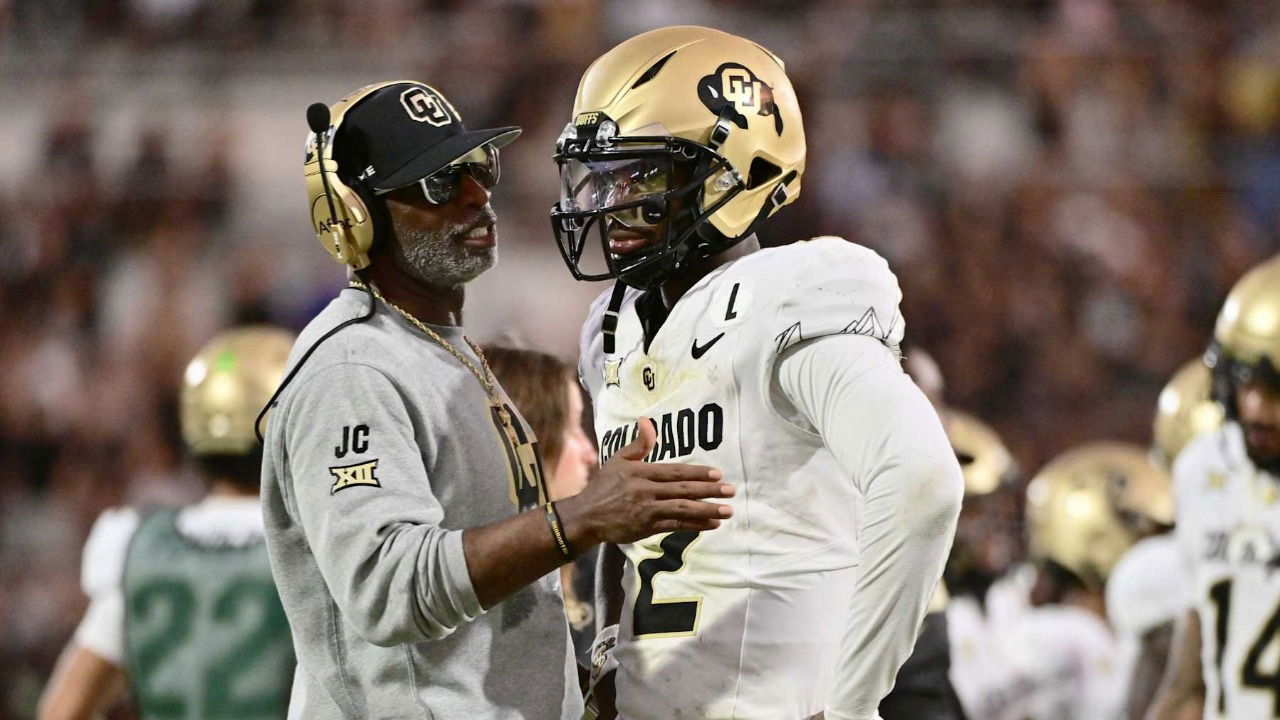 Shedeur Sanders Apologizes to His Father While Downplaying Strong Preseason Debut