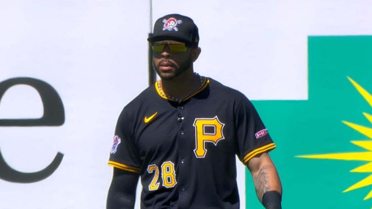 Pirates’ Tommy Pham receives 1-game suspension from MLB for inappropriate gesture towards fans