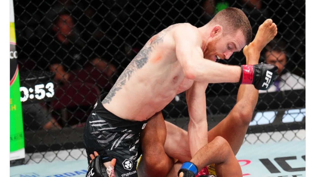 Cory Sandhagen bashes claims of ‘freak accident’ as Deiveson Figueiredo knee injury secures TKO win
