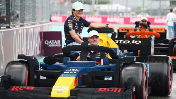 Yuki Tsunoda and Max Verstappen (via Red Bull)