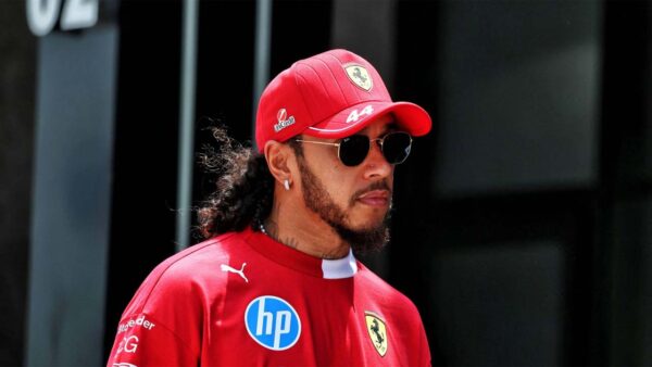 Lewis Hamilton (via Planetf1)