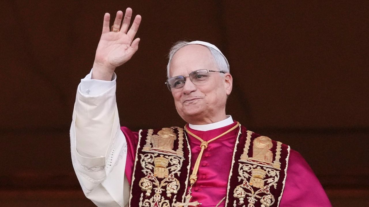 White Sox Take Hilarious SWIPE at Cubs After Chicago Native Pope Leo XIV Gets Named as New Pope