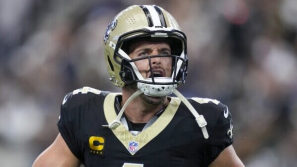 Derek Carr (2)