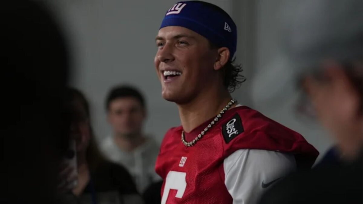 Giants Rookie Jaxson Dart Wins over Media with Unforgettable First Impression 2 Jaxson Dart 4