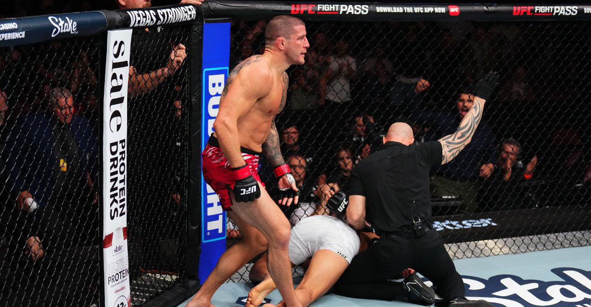 Graphic Warning! Fans Panic as UFC 315 Star Skull Gets Dented with Brutal Elbow 3 Marc-Andre Barriault beats Bruno Silva at UFC 315