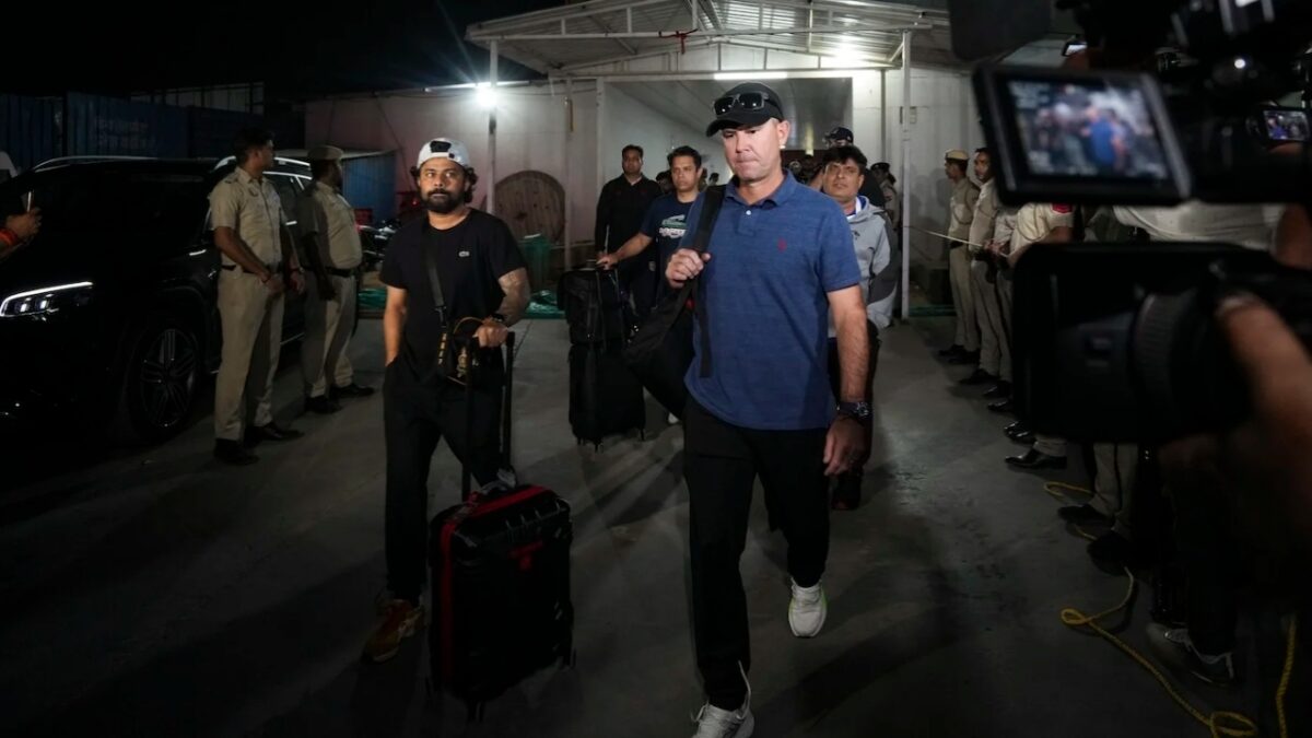 BCCI Asks IPL Teams to Assemble Their Teams by Tuesday, Tournament Set to Resume in a Week 2 Australian players IPL return