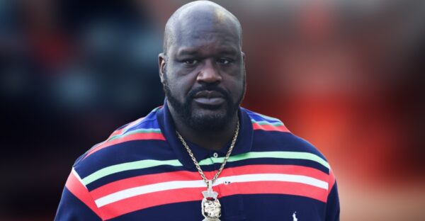 Shaquille O'Neal living all alone in 76,000 sq ft mansion