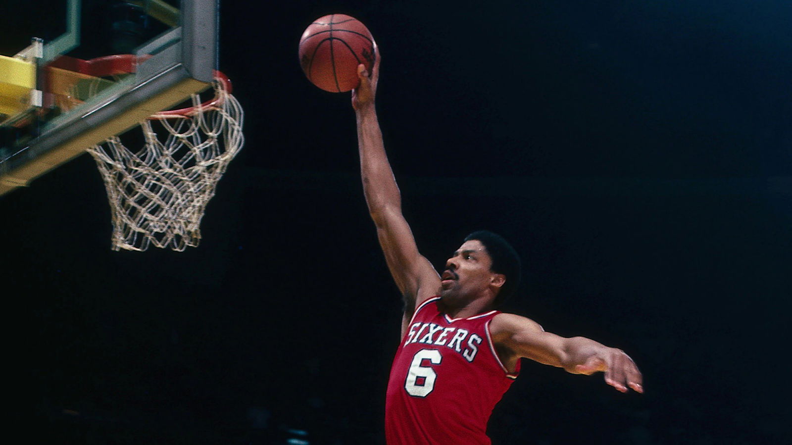 Philadelphia 76ers - Julius Erving