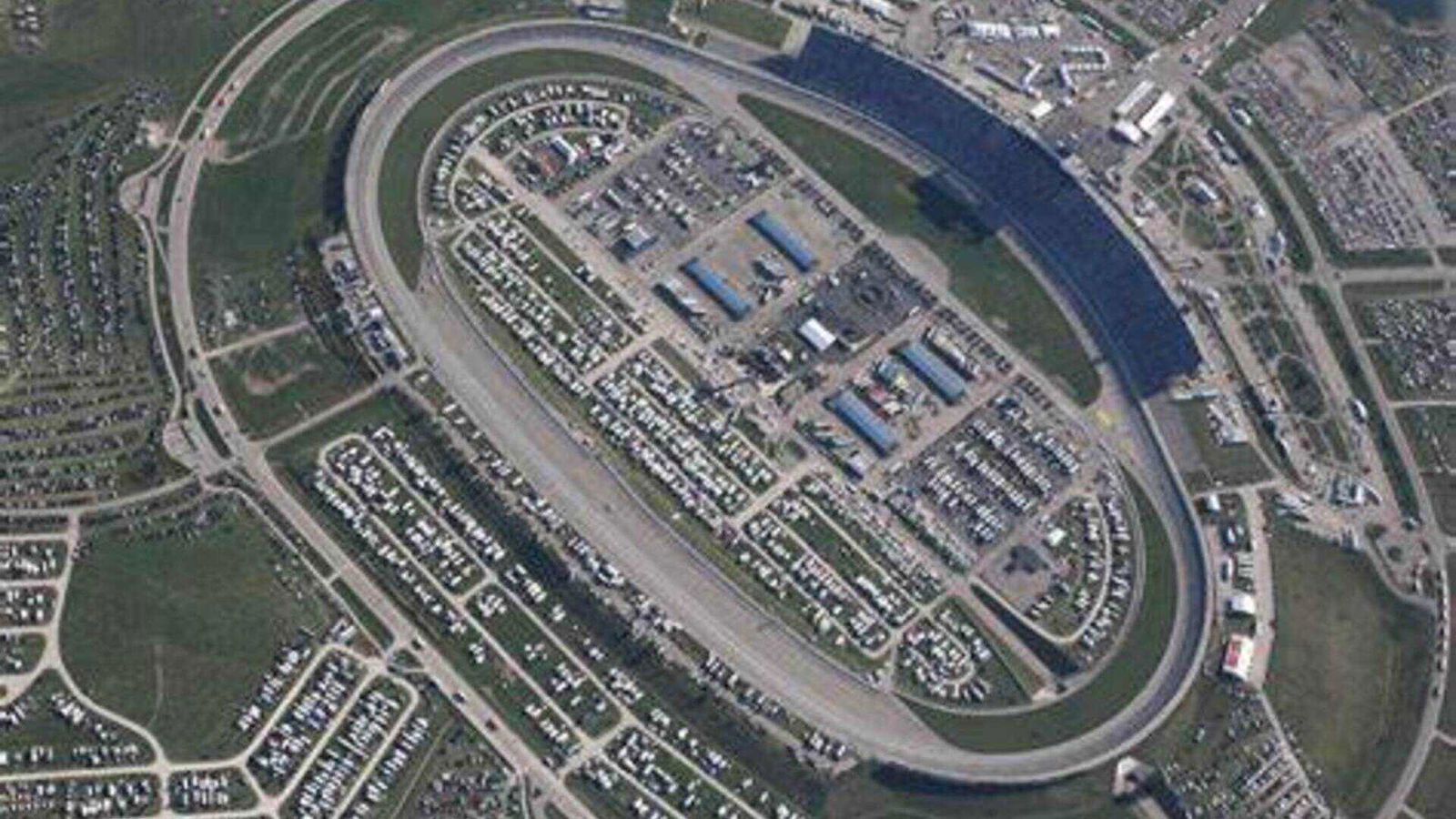 15. Chicagoland Speedway (Joliet, IL)
