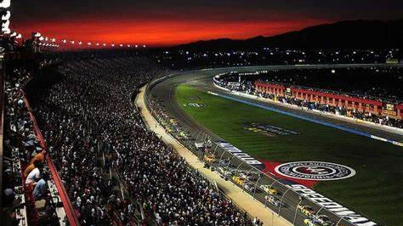 8. Auto Club Speedway (Fontana, CA)