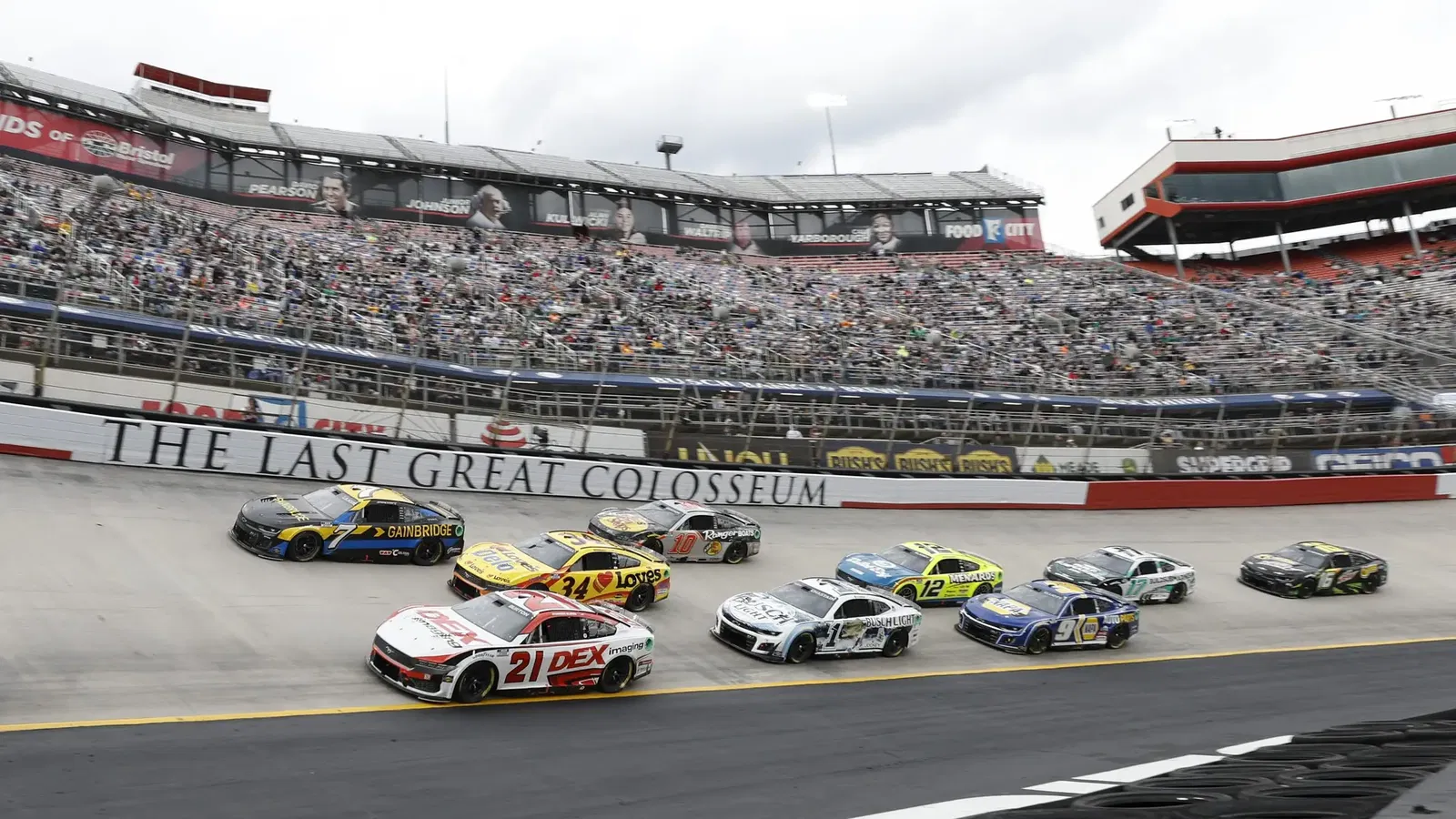 3. Bristol Motor Speedway (Bristol, TN)