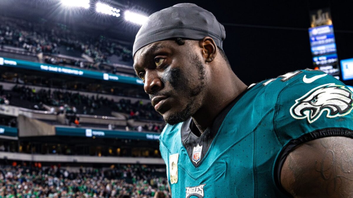 AJ Brown Admits His Super Bowl-Winning Teammates "Objectify Women" 1 AJ Brown Admits His Super Bowl-Winning Teammates "Objectify Women"