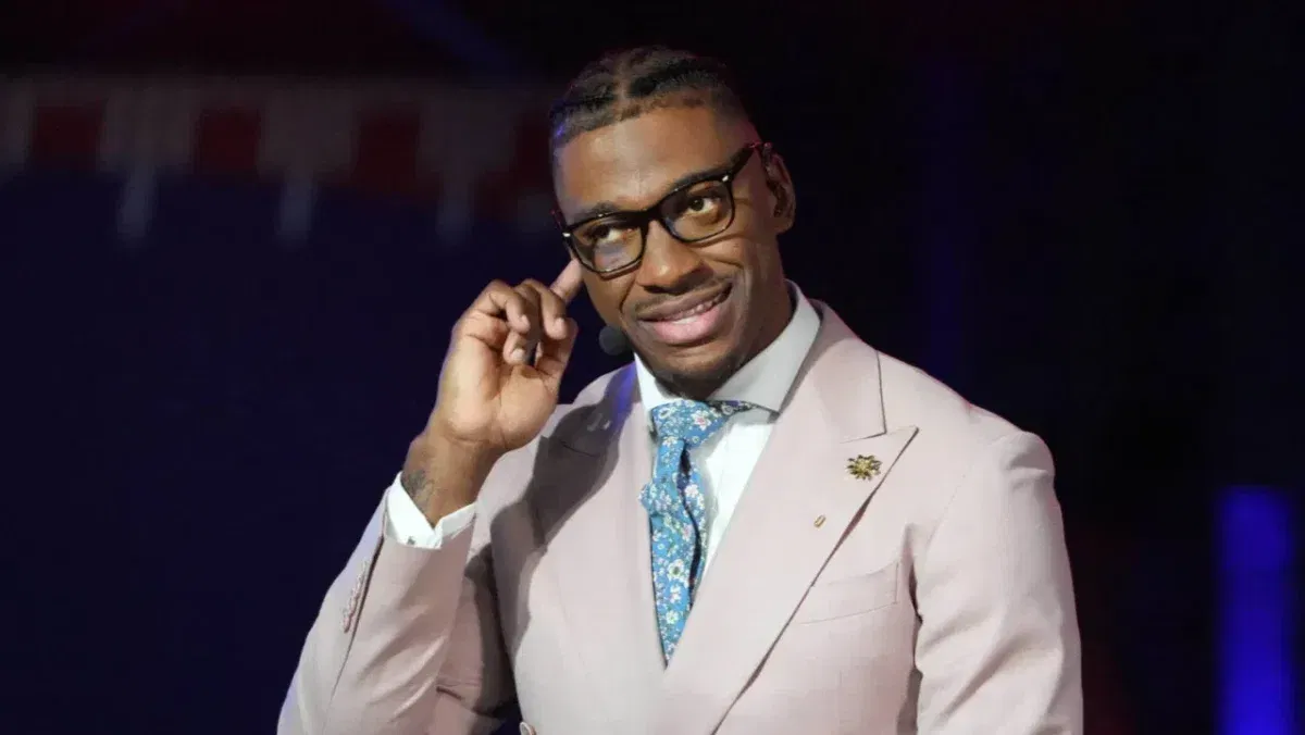 Ryan Clark Takes Offense with Robert Griffin III Making Angel Reese the Villain of Caitlin Clark's "Hero Origin Story" 1 Ryan Clark Takes Offense with Robert Griffin III Making Angel Reese the Villain of Caitlin Clark's Hero Origin Story