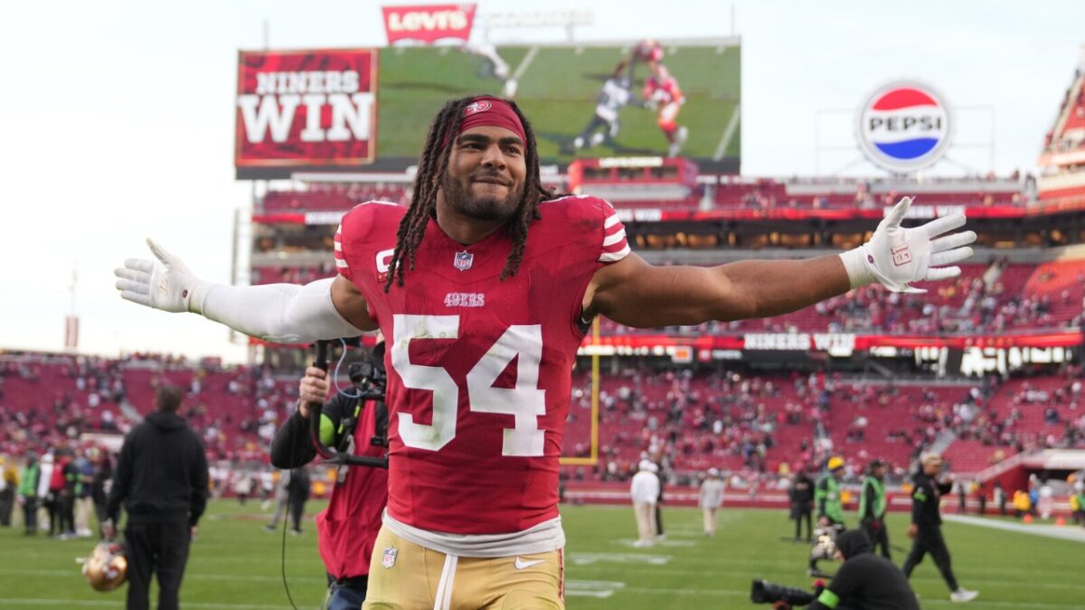 49ers and Fred Warner Agree to Blockbuster Extension Making the LB Highest Paid in His Position: "Best Linebacker In the League" 1 49ers and Fred Warner Agree to Blockbuster Extension Making the LB Highest Paid in His Position Best Linebacker In the League