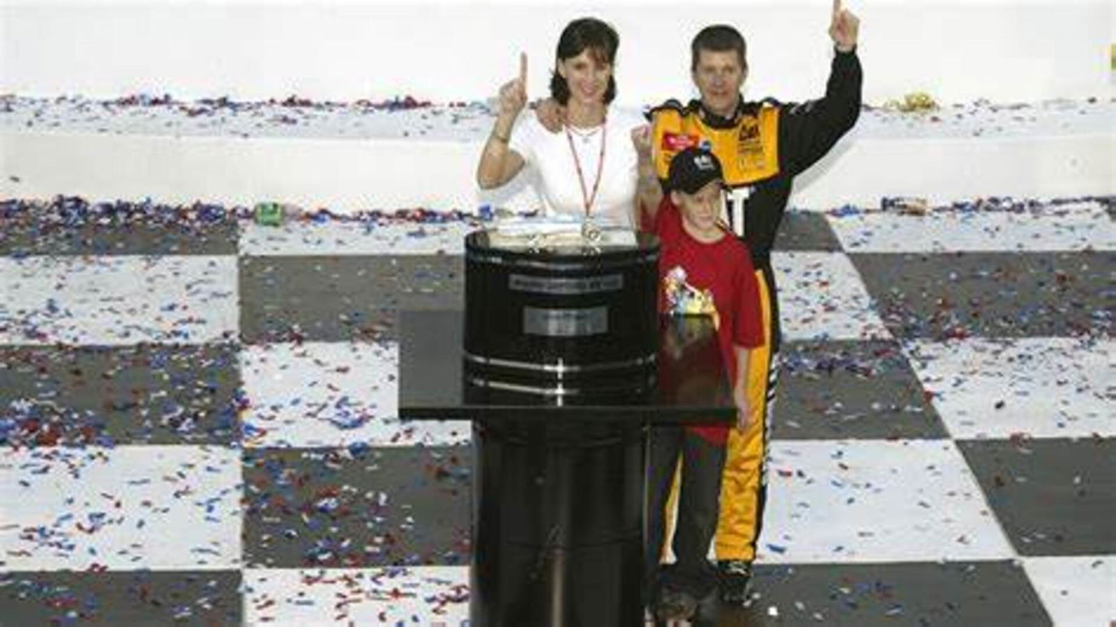 4. Ward Burton Wins the 2002 Daytona 500