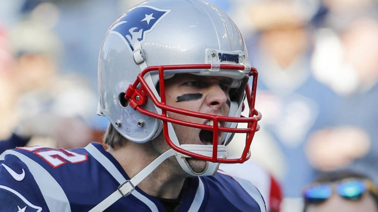 Tom Brady Claps Back at Colts Fans After Getting Booed at Indy 500