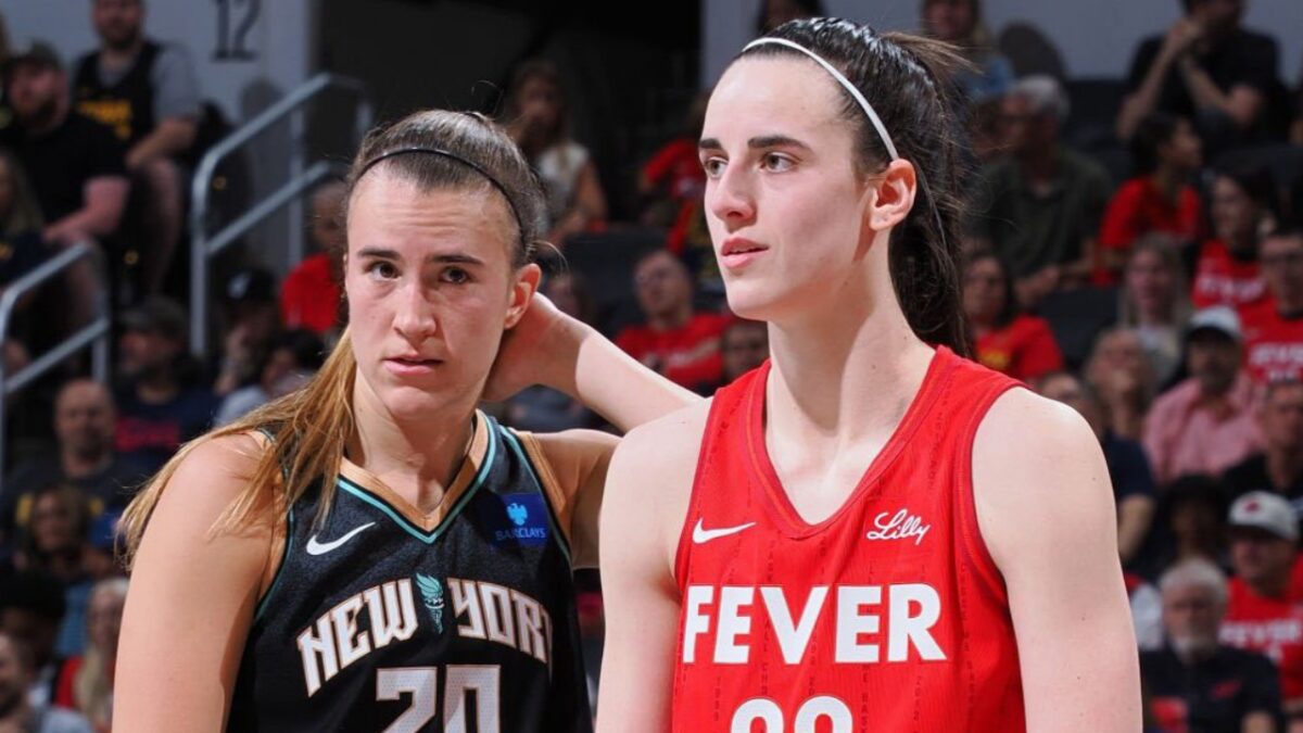Amidst Fans Cry Over Caitlin Clark Injury, Sabrina Ionescu Demands WNBA Referees For 'Superstar Freedom' 1 Caitlin Clark and Sabrina Ionescu in a game