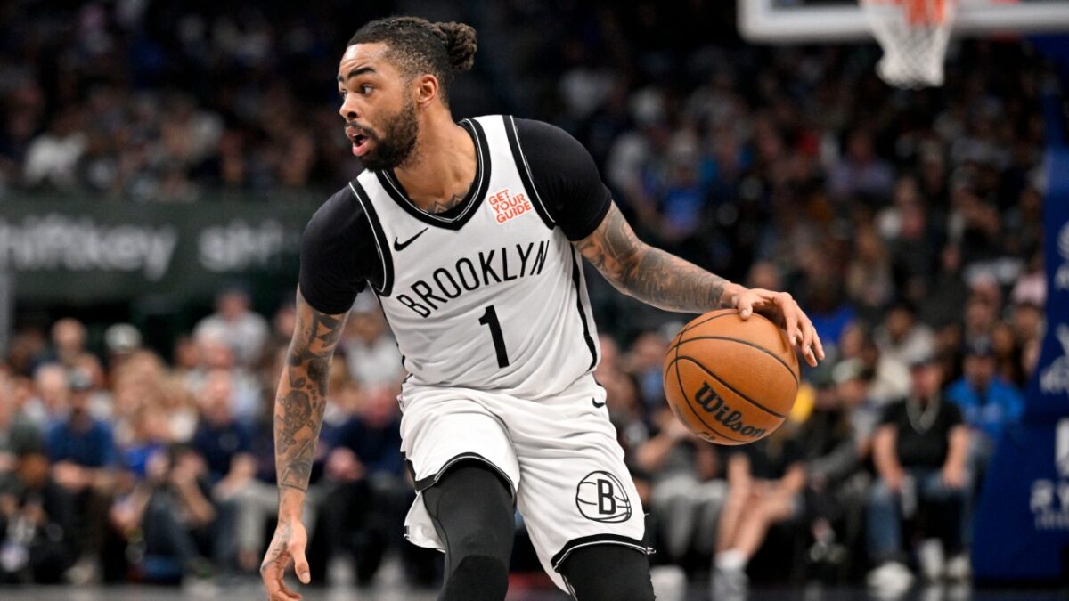 D'Angelo Russell Getting Embarrassed by Chinese Fan Sends NBA Twitter into a Frenzy: "Playing in his future city" 1 D'Angelo Russell waiting to find suitors in the NBA
