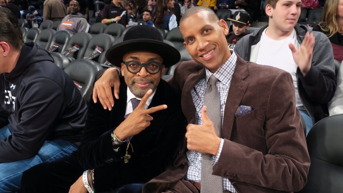 "You're Gonna Keep Them," Charles Barkley Brutally Trolls Spike Lee's Oscars for Knicks Championship Proposition 1 Reggie Miller and Spike Lee are close and do not have beef despite rivalry