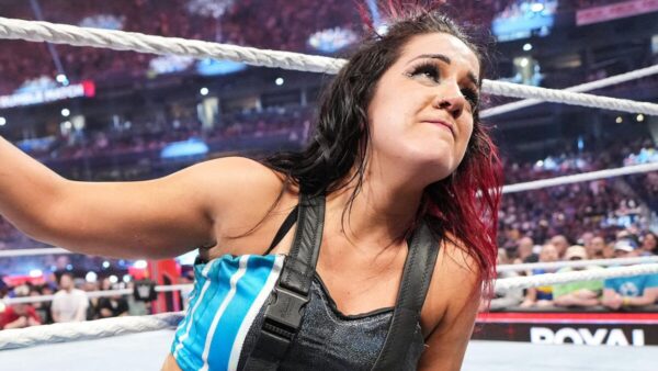 35-Year-Old WWE Superstar Teases In-Ring Comeback After Time Away Due to Injury