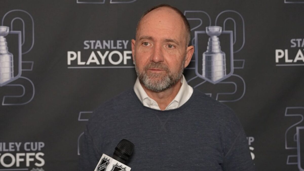 Stars HC Peter DeBoer Throwing Goalie Jake Oettinger Under the Bus for Series Loss Against Oilers Doesn't Sit Well with Fans: "Horrible and Immature Thing to Say" 2 Peter DeBoer